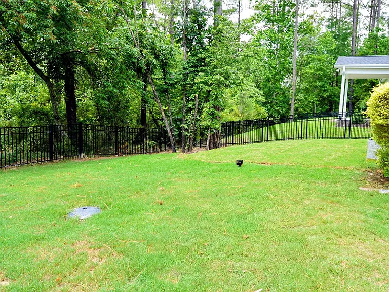 486 Falls Creek Dr — Photo 30