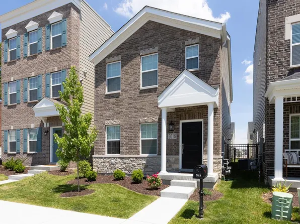 9417 Vandervoort Ct, Saint Louis, MO 63126