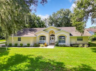 211 E Orchid Way, Howey In The Hills, FL 34737
