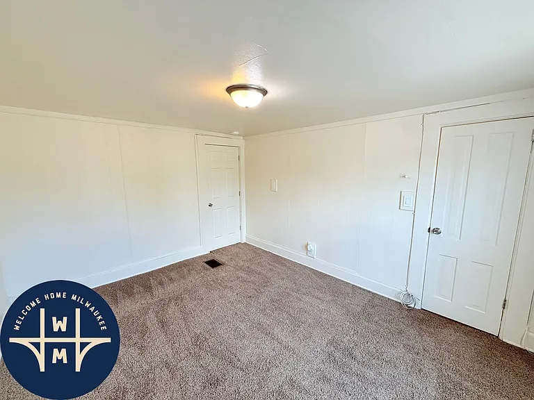 916 Grand Ave — Photo 14