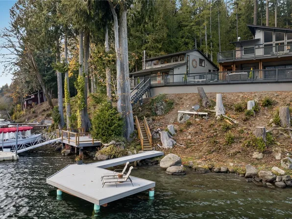 76 Thompson Point Road, Port Angeles, WA 98363