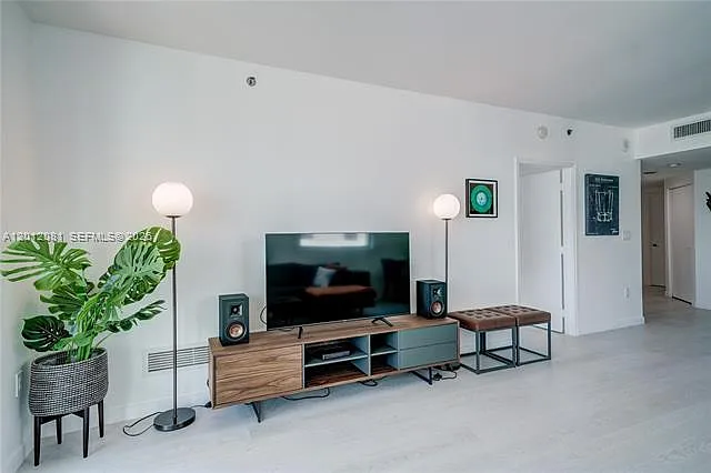 500 Brickell Ave #3807 — Photo 4