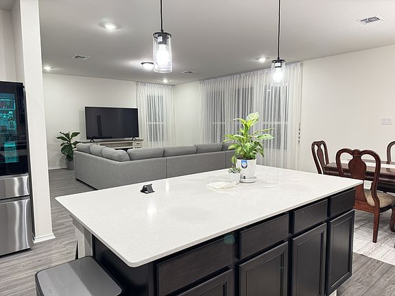 5th image of 610 Saint Cindys Way #3