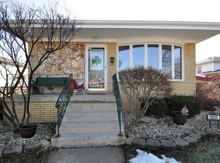 11025 Mansfield Ave, Chicago Ridge, IL 60415