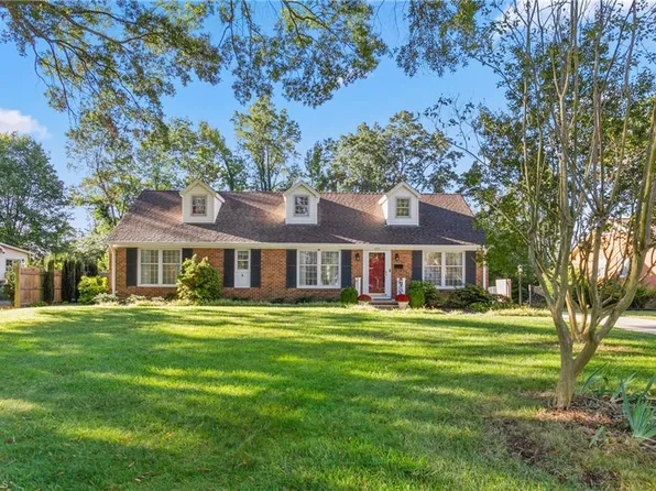 2724 Armfield Ave, Burlington, NC 27215