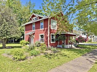 608 4th St, Springfield, OR 97477