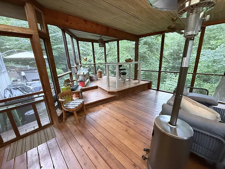 337 Chelsea Cir — Photo 8