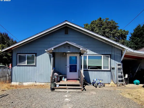 951 NE Broadway St, Myrtle Creek, OR 97457