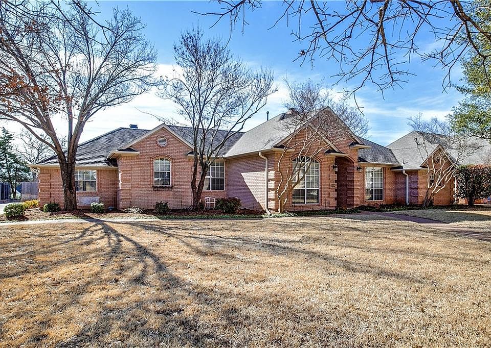 1st image of 1508 Lost Lake Dr