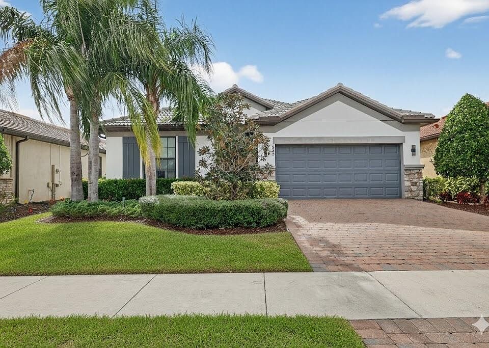 1st image of 540 SE Monet Drive