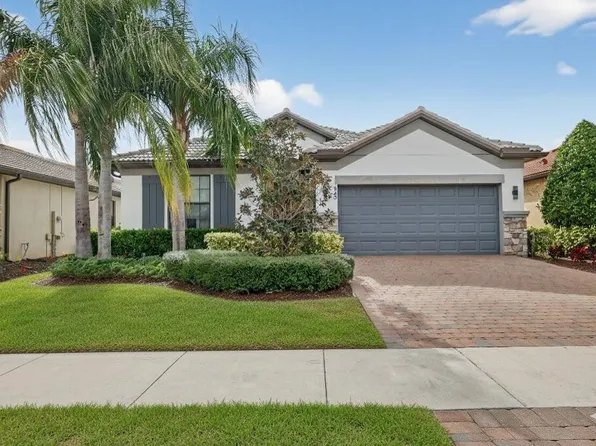 540 SE Monet Drive, Port St Lucie, FL 34984
