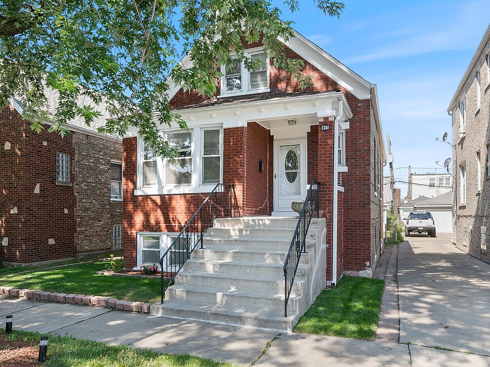 1st image of 2216 Cuyler Ave
