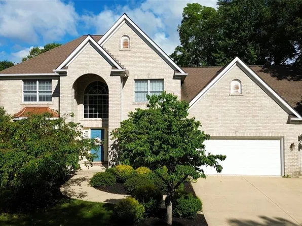 400 Old Reservoir Rd, Berea, OH 44017