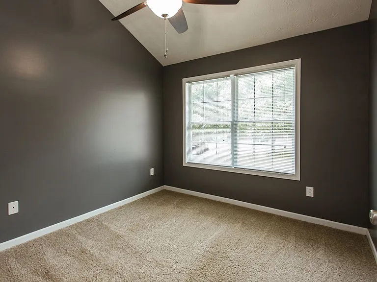 137 Bristol Woods Dr — Photo 24