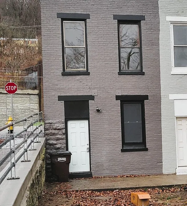 658 State Ave
