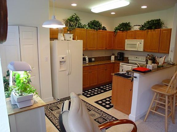 kitchen, breakfast nook 