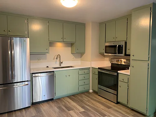 181 N Kellogg Ave #D Photo 1