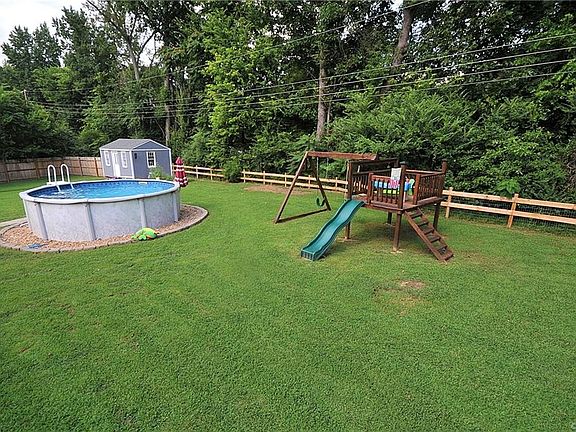 5th image of 4700 Brittonwood Ct