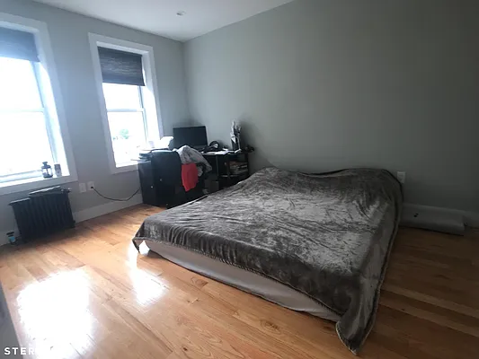 Rented by Sterea Agency | media 24