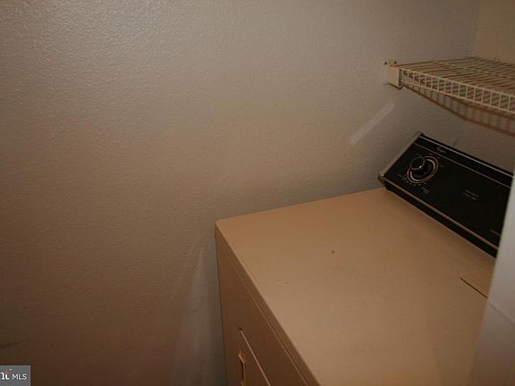 5th image of 1519 Lincoln Way APT 101