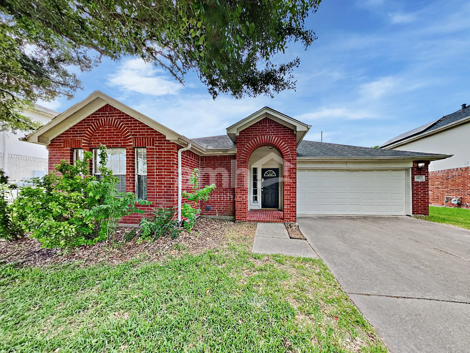 3 bed, 2.0 bath, 1746 sqft, $2,235 — Photo 1