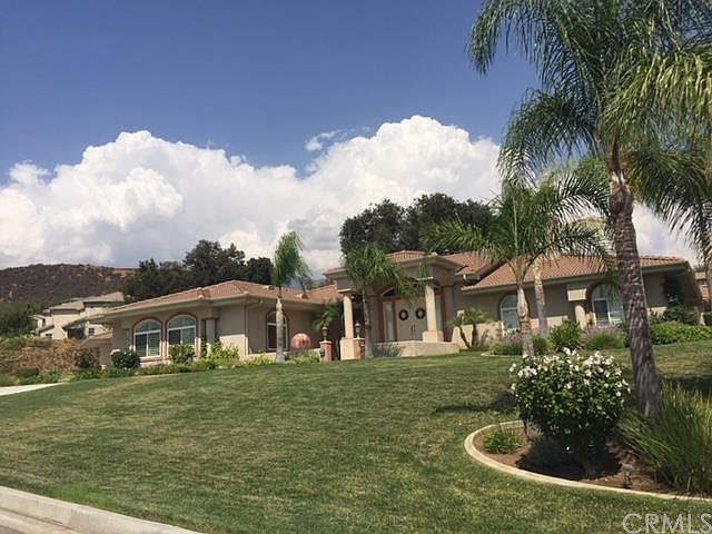1st image of 13065 Sycamore Ln