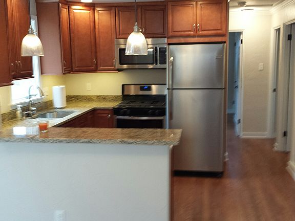 2nd image of 1629 Pembroke Dr