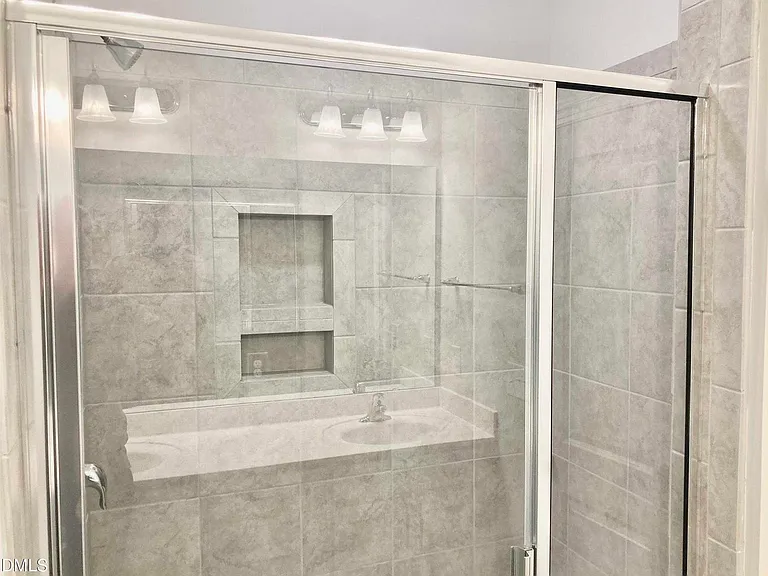 1113 Falling Rock Pl — Photo 12