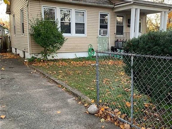 2nd image of 330 Clayton St
