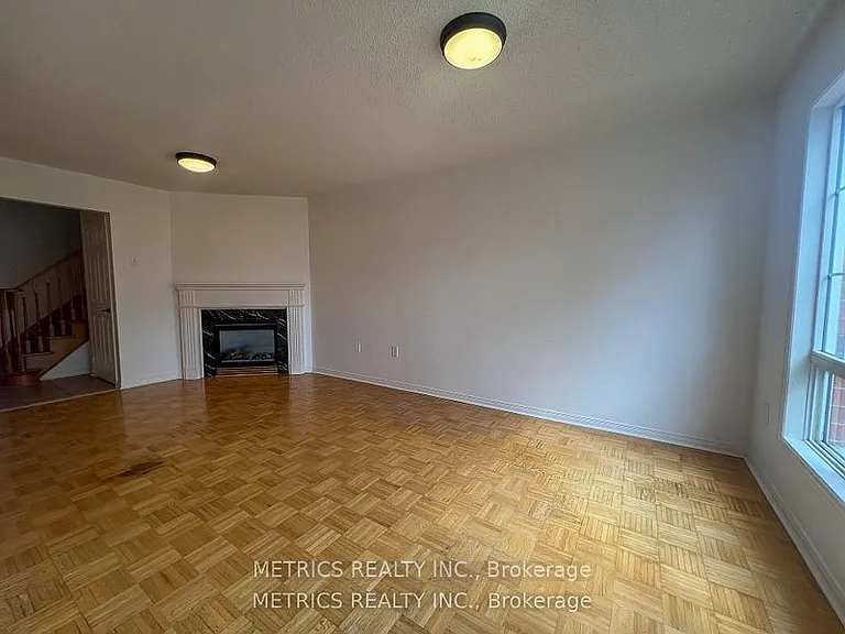 55 Frank Johnston Rd — Photo 8
