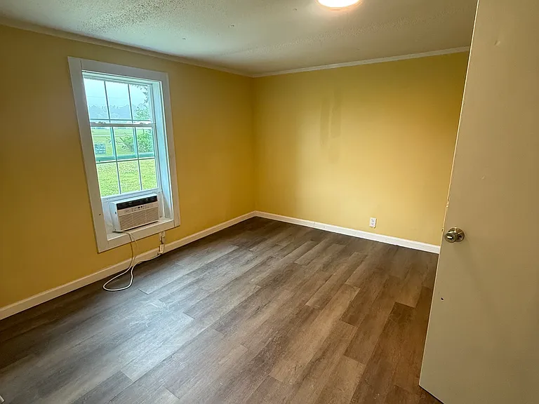 2020 W Barr Rd — Photo 20