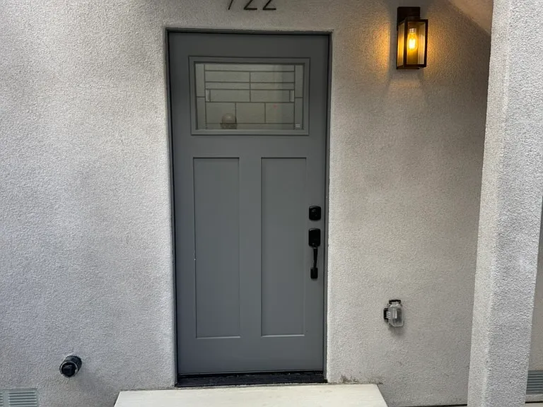 722 Penrith Dr — Photo 1