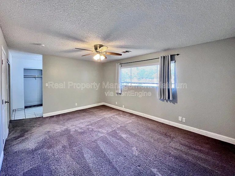404 N Villa Ave — Photo 5