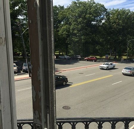 3rd image of 462 Bloomfield Ave