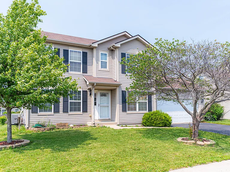 841 Pond Brook Ave — Photo 1