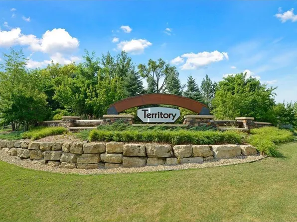 7797 Prairie Grass Pass, Prior Lake, MN 55372