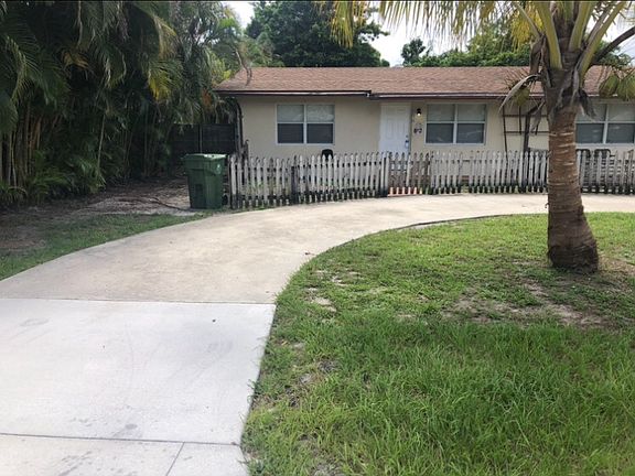 4th image of 3679 Patio Ct #1