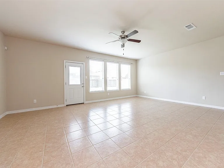 1608 Nacogdoches Valley Dr — Photo 11