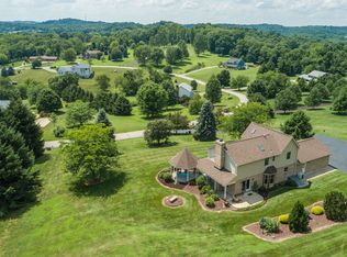 1027 Meadowview Dr, Apollo, PA 15613