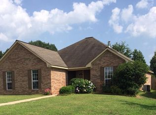 101 John Calvin St, Starkville, MS 39759