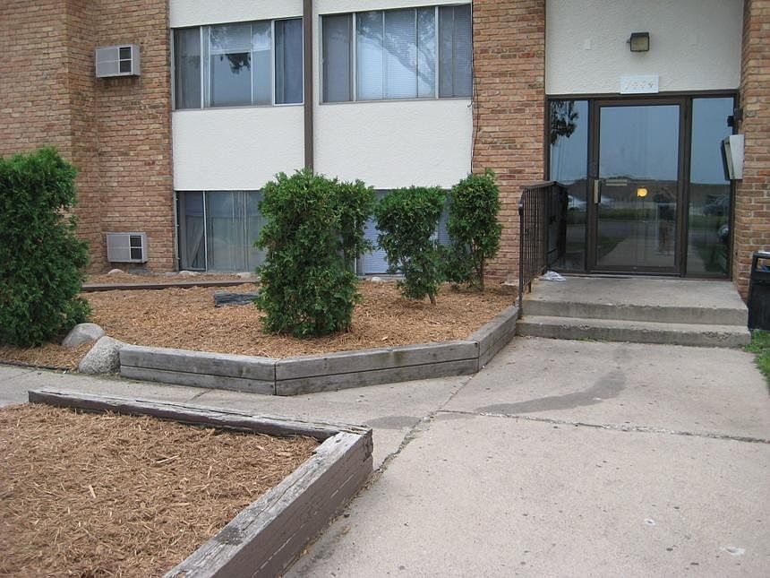 1st image of 7444 Cedar Ave S