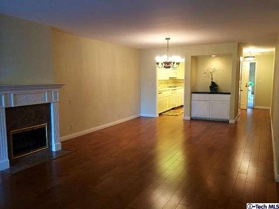 4th image of 170 N Grand Ave APT 105