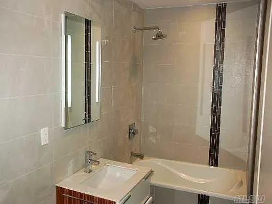 Sold by Astoria NY Condos | media 6