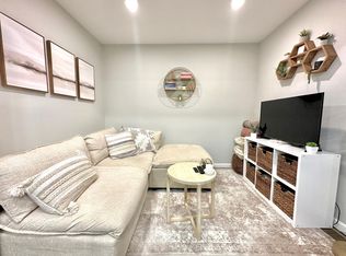 249 Everett St #1, Boston, MA 02128