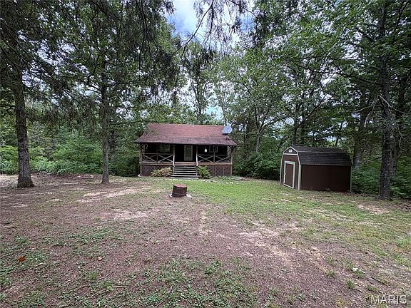 5th image of 123 Monty Ln