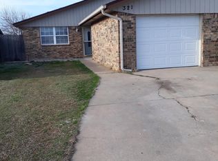 321 Springfield Dr, Oklahoma City, OK 73149