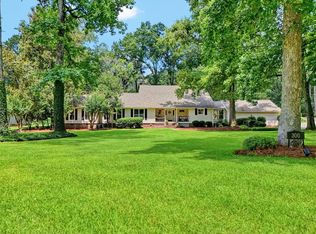 300 Lodge Dr, Greenwood, SC 29646