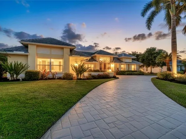 28415 Sombrero DR, BONITA SPRINGS, FL 34135