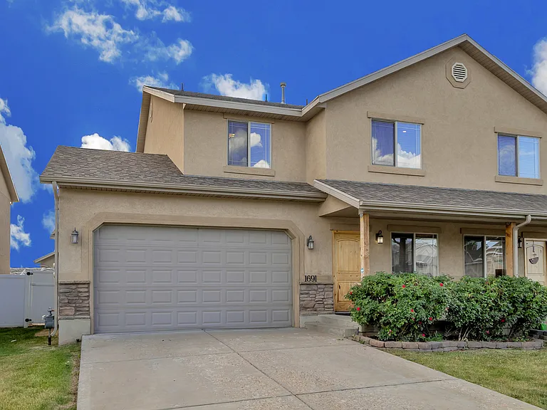 1691 N 25 E #1 — Photo 1