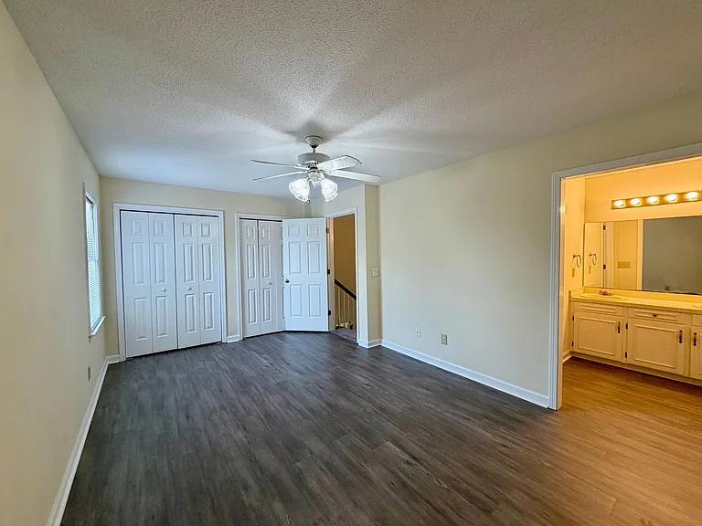 2051 Tudor St — Photo 8